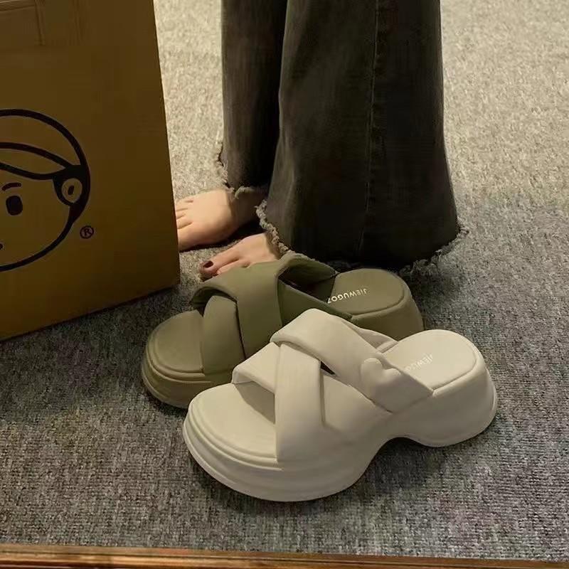 Thick-soled Slippers Women's Outer Wear 2025 Summer New Fashion Versatile One-word Slippers Women's Non-slip Casual Cool Slippers