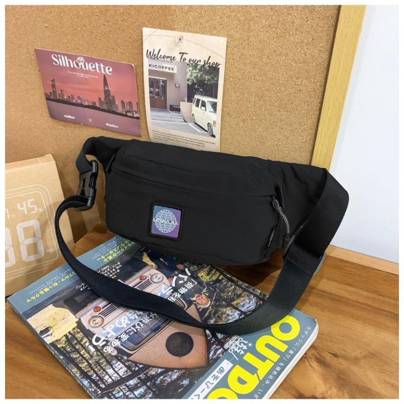 New fanny pack lightweight fashion breast bag shoulder bag messenger bag simple small bag leisure travel bag