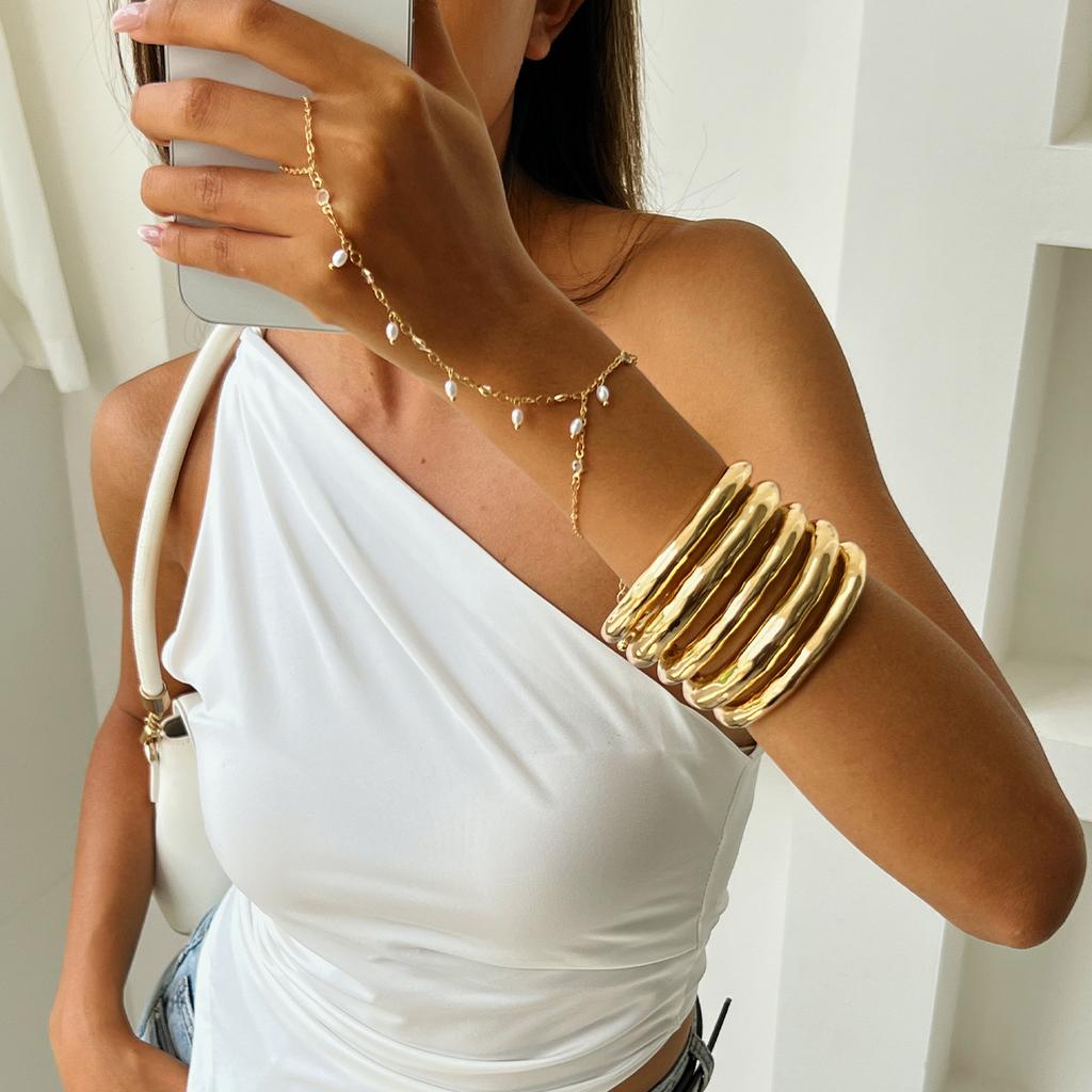 Punk Metall Textur Glattes Offenes Armband, Süße Und Coole Imitation Perlen Kristall Kette Fingerarmband