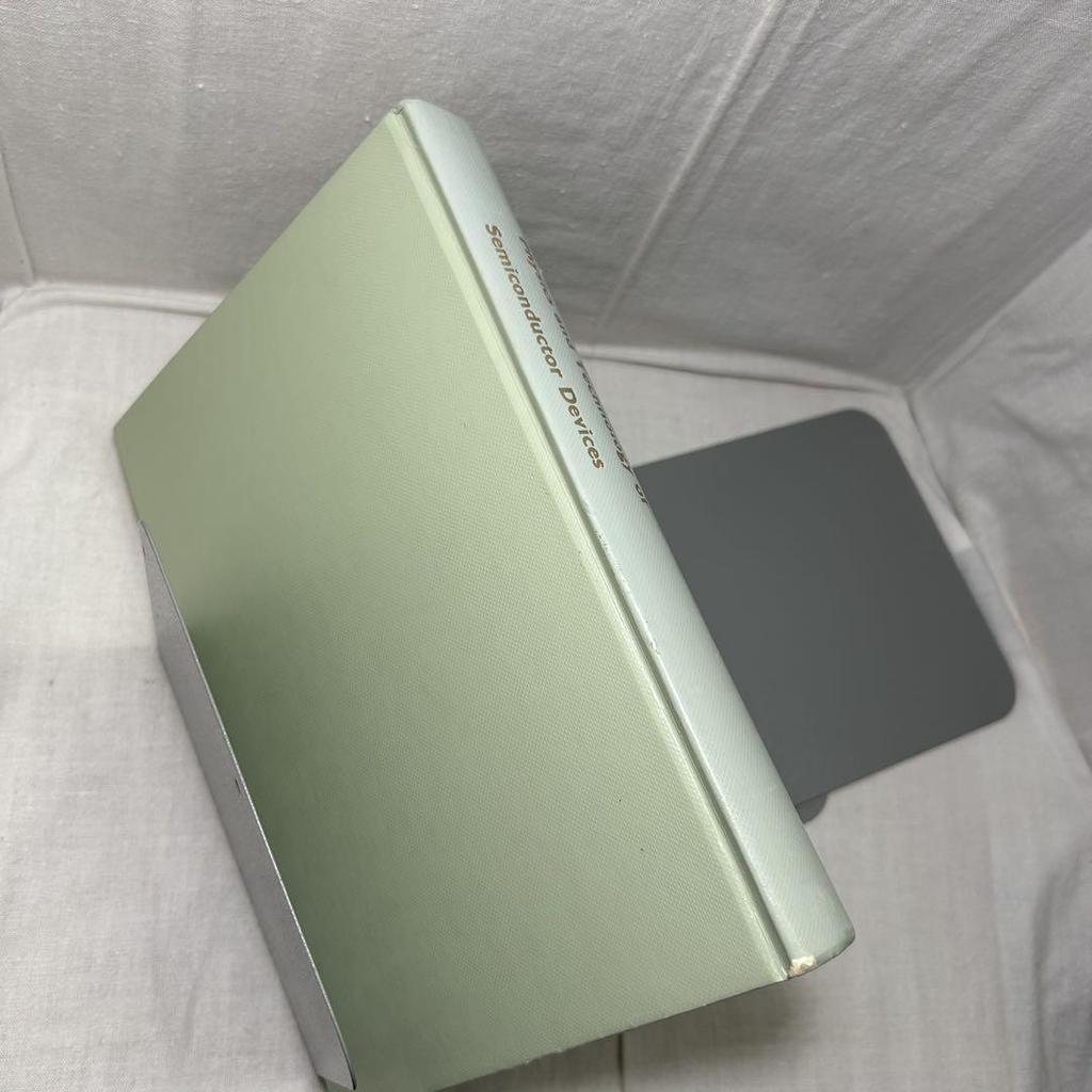 [USED] Physics and Technology of Semiconductor…