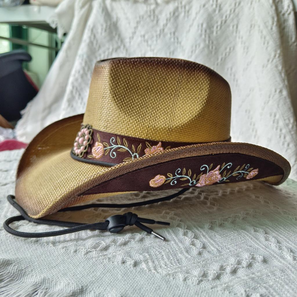 Light Color Cowgirl Hats For Women Straw Cowboy Hat Western Beach Straw Sun Hat With Shapeable Brim For Coastal Cowgirl Men Hats