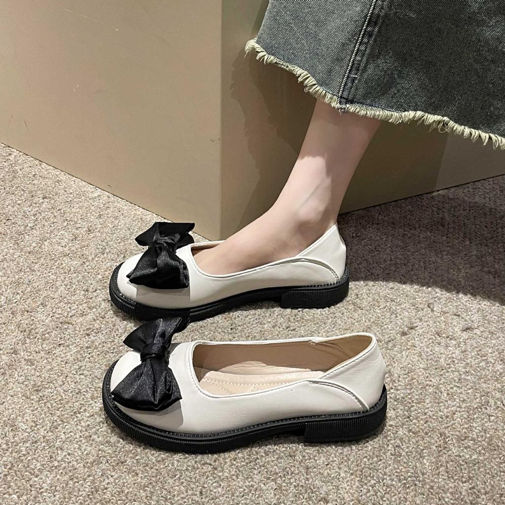 Retro Mary Jane shoes for women's spring and autumn wear 2025 new French soft-soled shallow-mouth beanie shoes, small leather shoes for pregnant women