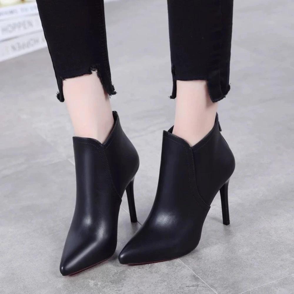Female Short Shoes Comfortable Large Size Warm Pointed Toe Women's Ankle Boots On Promotion Winter 2024 Pu Spring Offer Booties