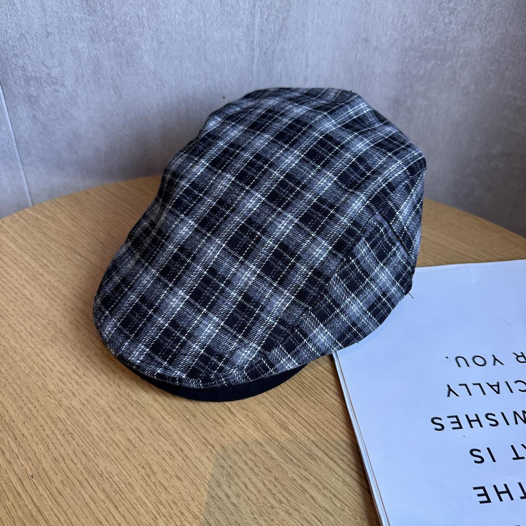 Checkered Fashionable Retro Pattern Women Casual Beret For Autumn And Winter
