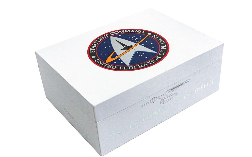 Kyosho CORGI Star Trek - USS Enterprise NCC-1701 (Remodeled Version) from Star Trek II: The Wrath of Khan, Completed Model, CGCC98001