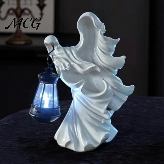 Mysterious Gothic Halloween Accessory Witch Resin Lantern, Ghoul Terrifying LED Night Light, Art Sculpture Waterproof Hell Reaper Spooky Tabletop