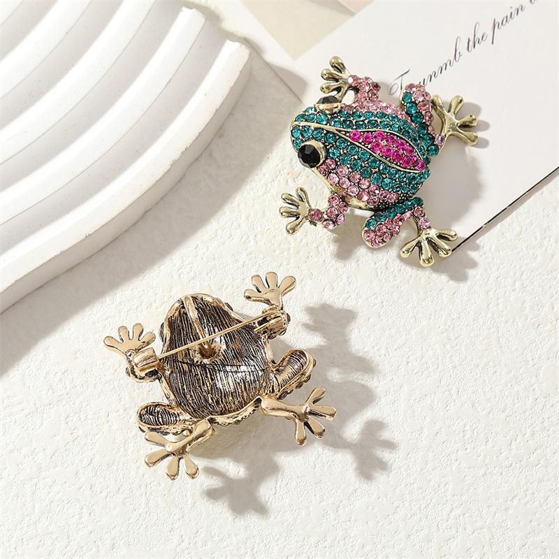 Fashion Retro Rhinestone Frog Brooch For Women Clothing Coat Jewelry Gift