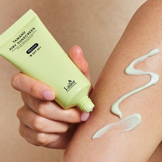 Lador Tamanu Airy Sunscreen SPF50+ PA++++ 50ml
