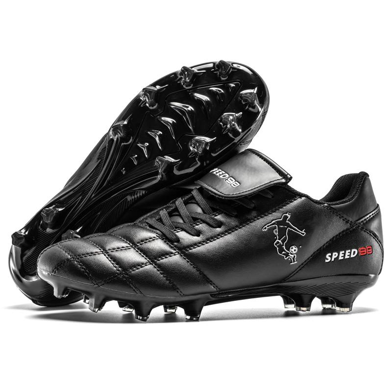 Men Indoor Football Field Boots AG Fast Football Shoes Society Cleats Soccer Shoes Ultralight Training Sneaker