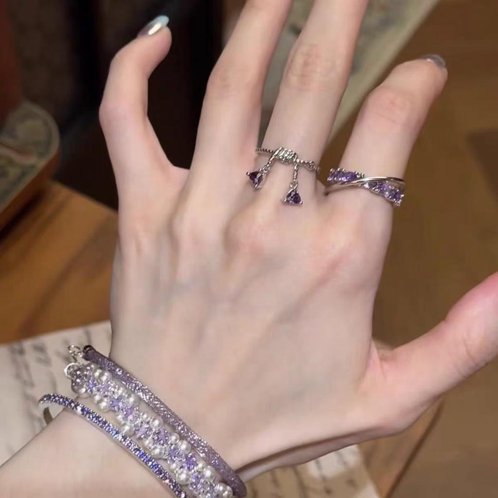 Purple exquisite and unique French high-end ring jewelry light luxury individuality niche simple and elegant ring jewelry clear new models