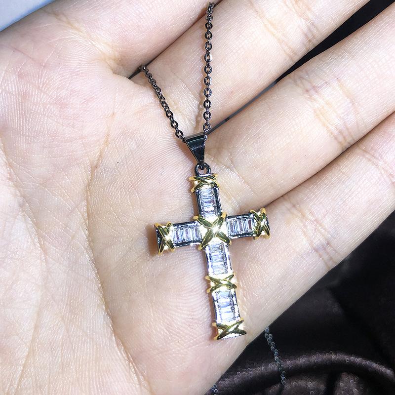 Módní řetízek s přívěskem křížek Roztomilý dámský náhrdelník Zirkonový krystal AAAAA+ Choker s křížkem pro ženy