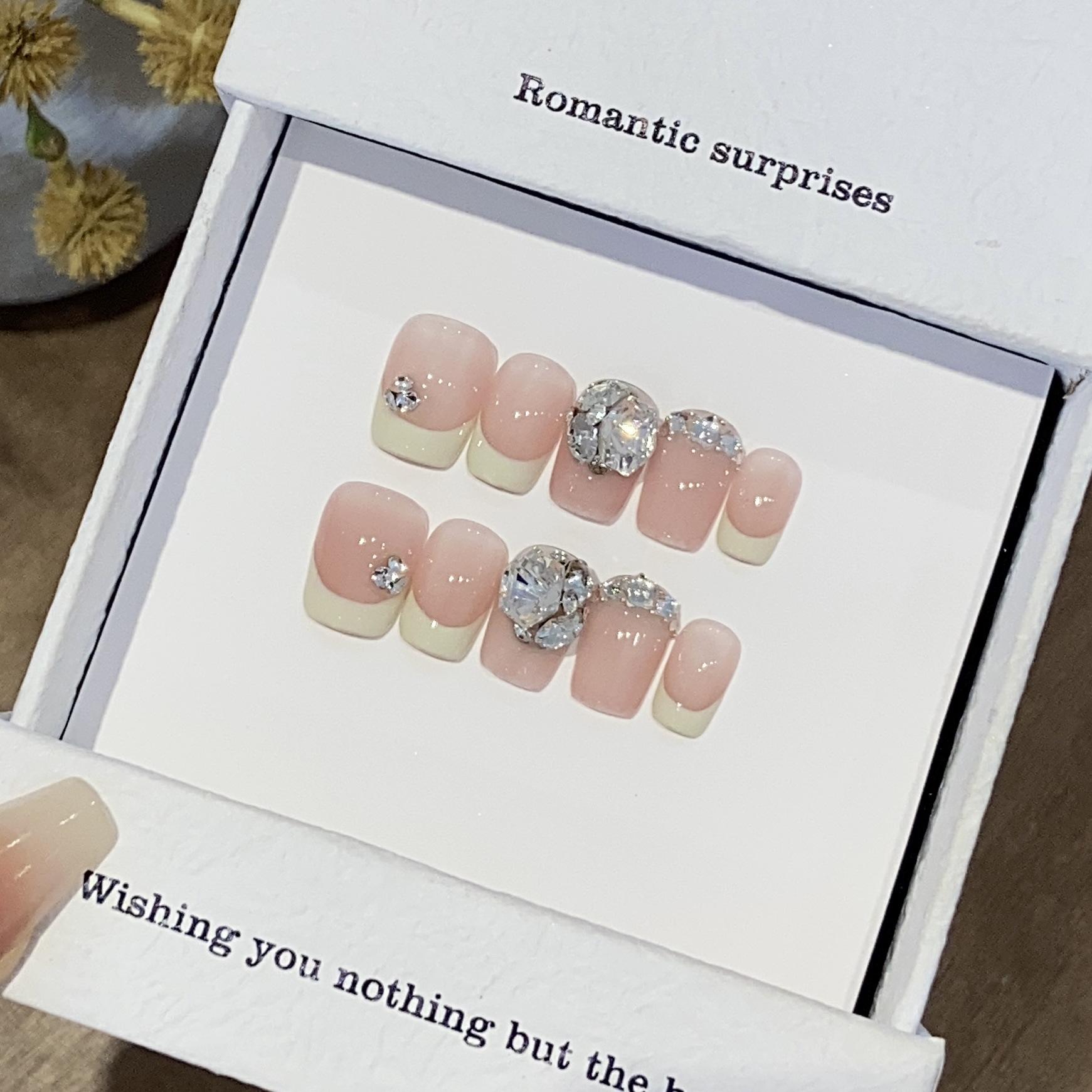 

Прозрачный градиентный кремовый французский прозрачный и универсальный набор Diamond Vanilla White Clever Patch Wearing Armor L