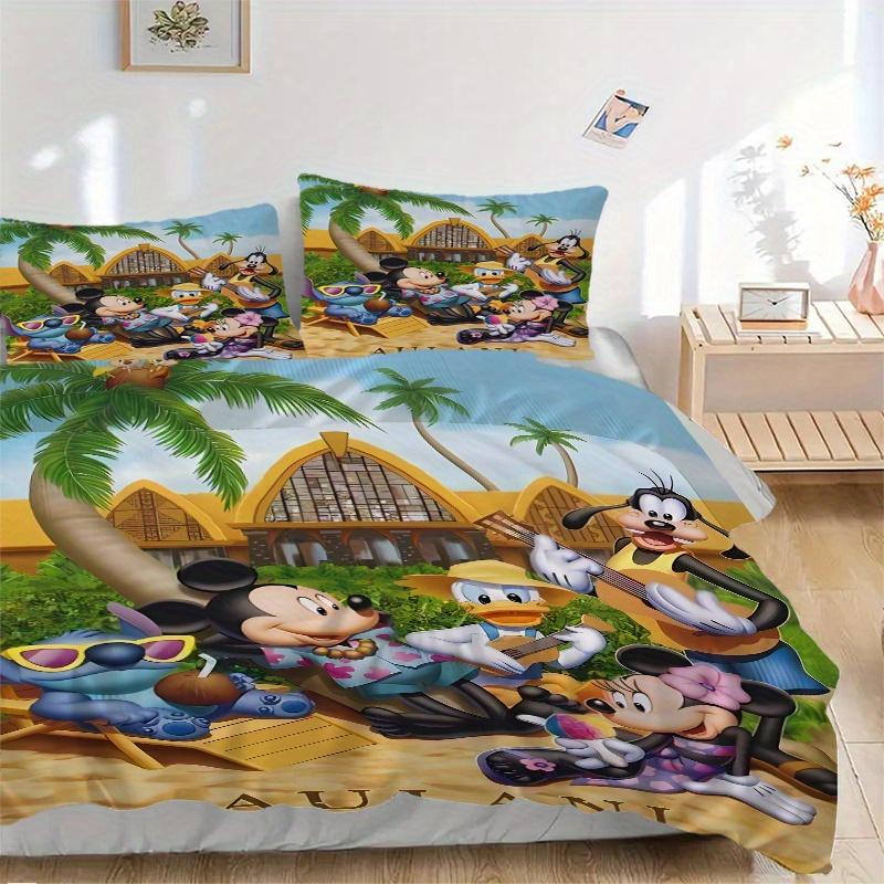 

3pcs Aulani Mickey Minnie Goofy Pluto Lilo Stitch Printed Quilt Set - Includes 1 Quilt Cover and 2 Pillowcases, Machine Washable - Suitable for A 135x200cm