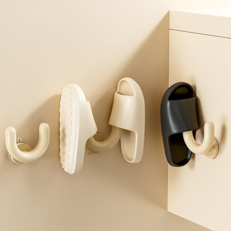 1 Stück Bohrfreier Badezimmer-Saugbecher PP Pantoffelständer, hängender Abtropfer, Schuhaufbewahrung, geeignet für die Aufbewahrung im Badezimmer zu Hause, Toilettenwandregal, Weihnachtsgeschenk.