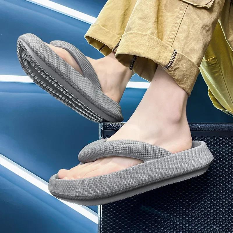 Nové letní pánské pantofle plážové žabky sandály na silné platformě pánská ležérní obuv koupelová protiskluzová pánské žabky zapatos
