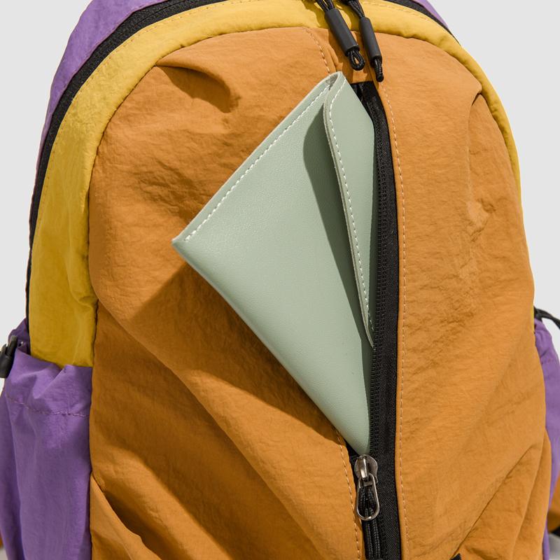 Small Ultralight Hiking Backpack with Multiple Pockets for Men Women Plaid Waterproof Casual Daypack for Adults Daytrip Hiking