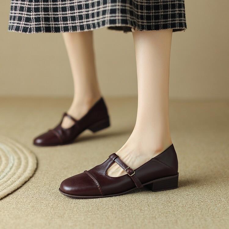 

Легкая роскошь ретро~ Французский стиль Хепберн нишевые туфли Мэри Джейн с круглым носком и вырезами из маленькой кожи 40 коричневый