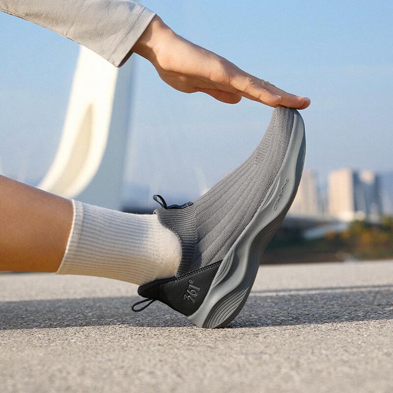361° Men's Slip-On Breathable Casual Running Shoes