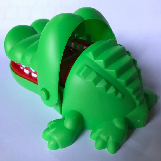 Crocodile Toy Creative Waterproof Plastic Crocodile Mouth Bite Finger Game for Children