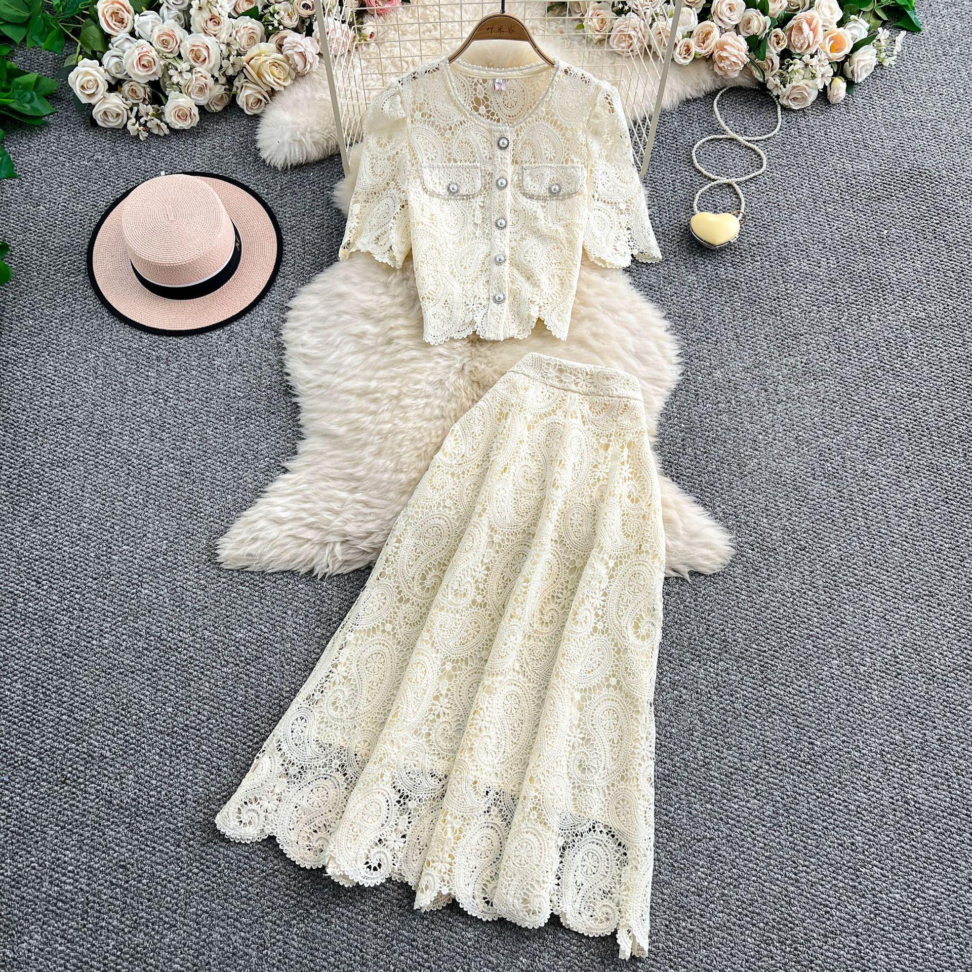 Sieviešu elegants mežģīņu izšuvumu 2 daļu