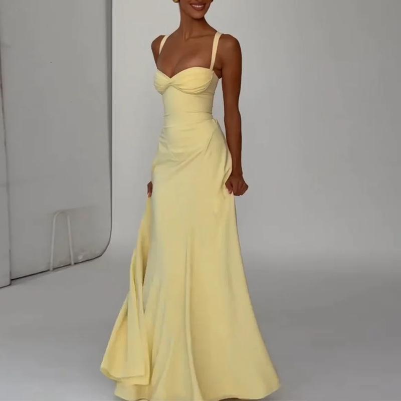 Spring new, elegant and sexy banquet solid color suspender dress dress S