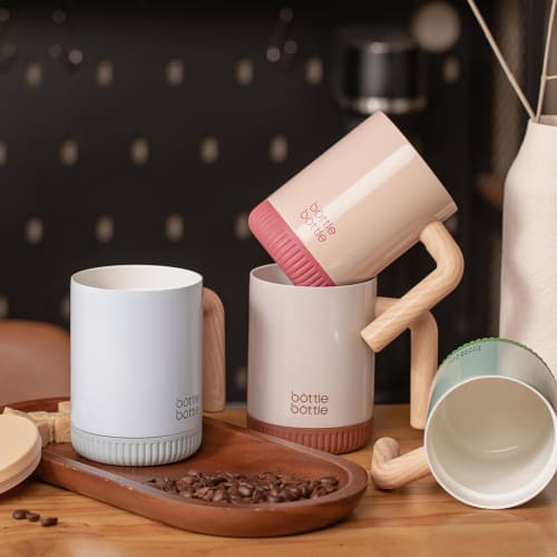 BOTTLE BOTTLE 400ml Stylish Ceramic Tumbler with Lid, Spill-Proof, Stainless Steel Handle, Vacuum Insulated, Keeps Hot or Cold, Perfect for Coffee, Di