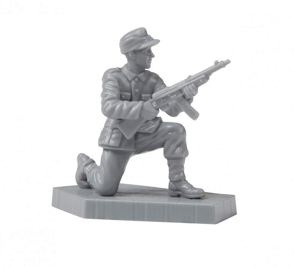 Zvezda German Volkssturm Berlin 1945 Plastic Model ZV6272 1/72