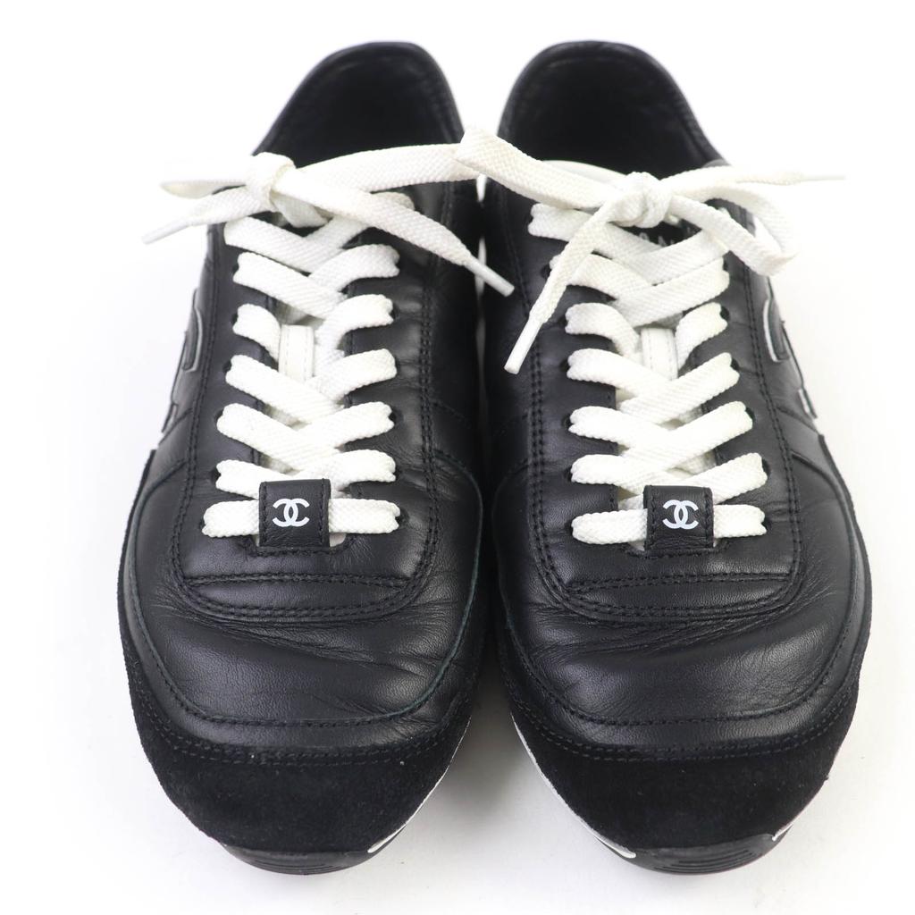 Sehr Gut CHANEL Low-Cut-Sneaker COCO Mark Schnürschuhe Leder schwarzes Leder Damen 35 G46372 Gebraucht