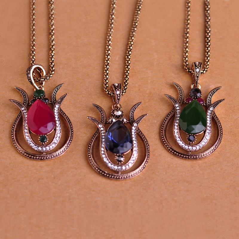 Vintage styl Zelený Tulipán Květ Přívěsek Náhrdelník Náušnice Sada šperků Slitina Pryskyřice Ženy Příslušenství k svatebním šatům na večírek