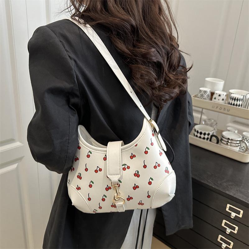 Niche Design Sense Cute Cherry Print Bag Women's 2025 New Large-capacity Versatile Ins Shoulder Bag