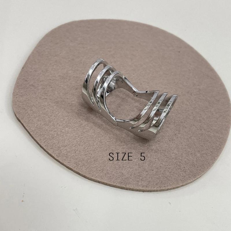 Index Finger Knuckle Ring Retro Bendable Chunky Ring Gothic Statement Joint Ring