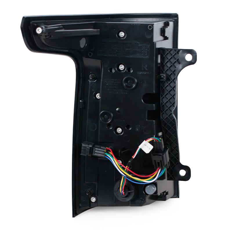 EU Version Car LED Taillight For Land Range Rover Vogue L405 2013 2014-2025 Turning Flashing Light Warning Light Brake Light