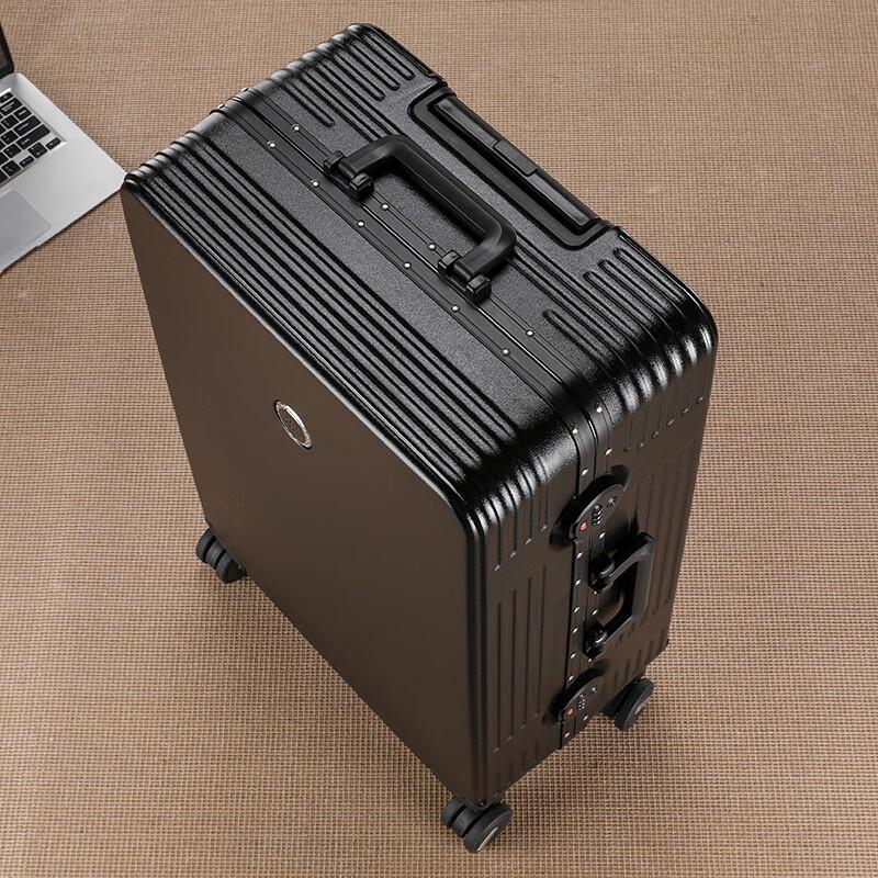 Stylish PC Hardside Spinner Luggage