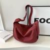 Canvas bag corduroy  new wide shoulder strap messenger bag large capacity commuter dumpling bag single shoulder ins wind