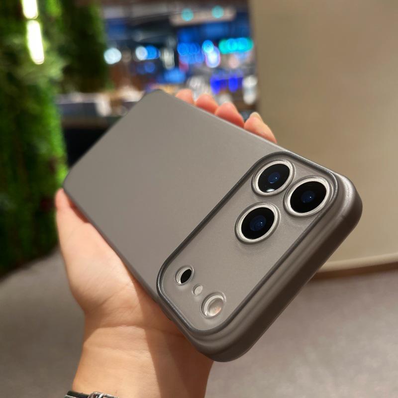 

Ультратонкий матовый полупрозрачный чехол для Apple 17 Pro Max - Устойчивый к отпечаткам пальцев, Жесткий защитный чехол из ПК. 17 Pro Max