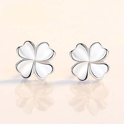 Four-leaf Clover Earrings, Japanese and Korean Students' Fashionable Temperament, Personality and Simple