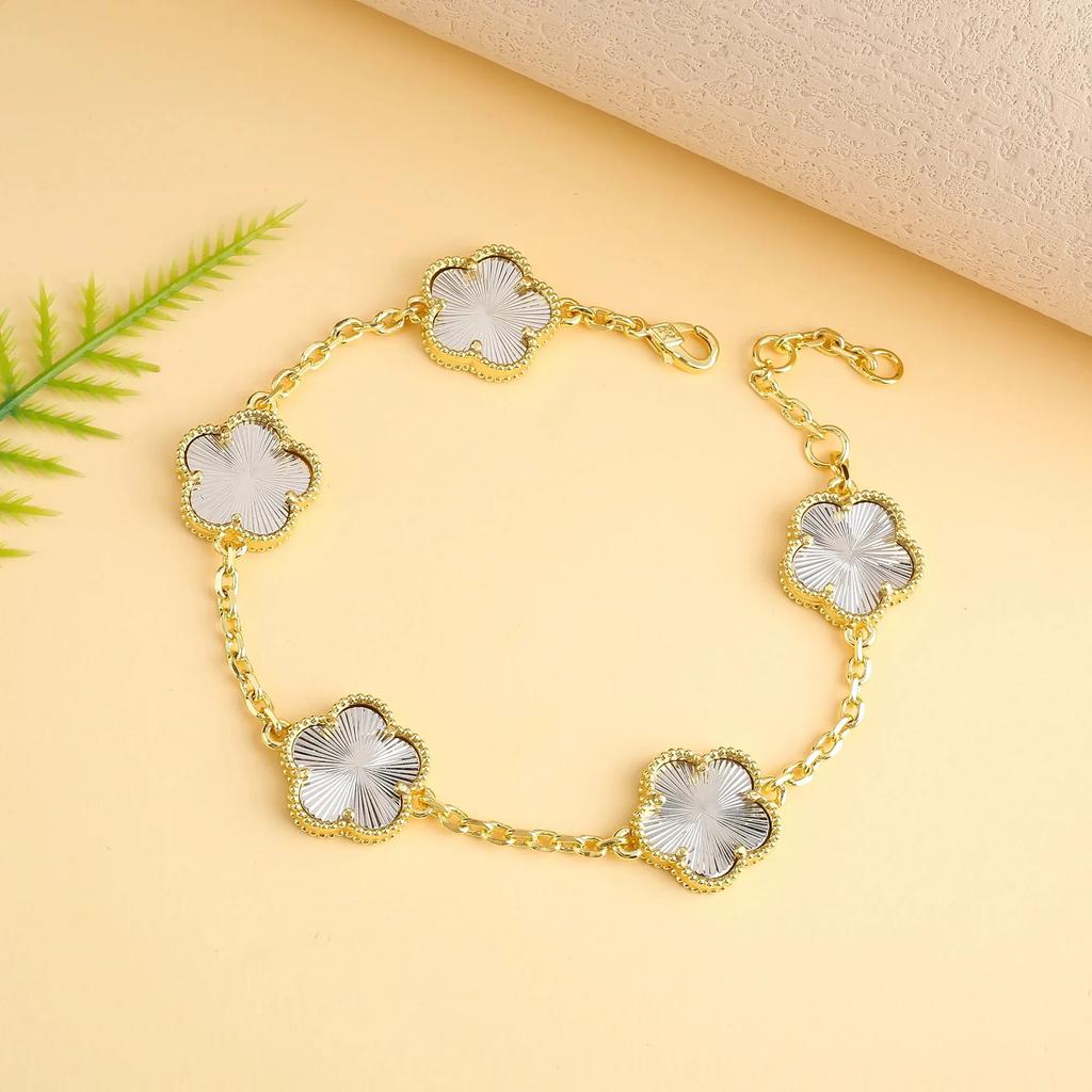 Classic Simple Fashion Five-leaf Flower Pendant Bracelet Natural Stone Clover Pendant Women's Party Daily Wear Zircon