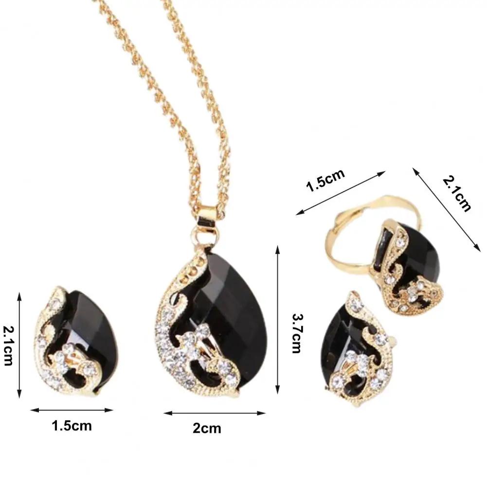 3PCS Peacock Gemstone Lady Jewelry Set Temperament Shiny Crystal Waterdrop Necklace Hoop Earring Ring Gold Color Evening Jewelry