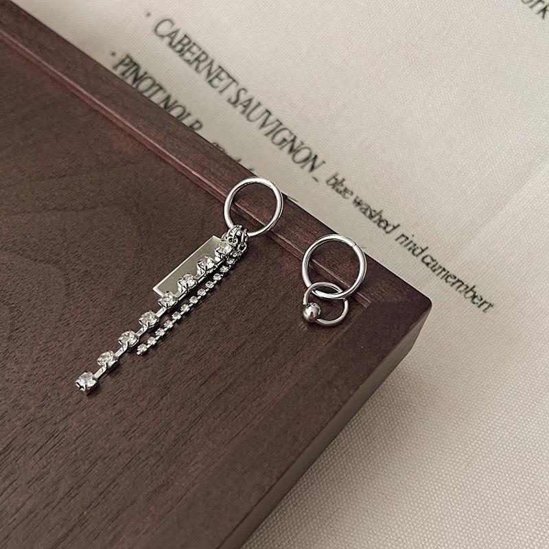 

2023 Trendy Chinese Retro Pearl Tassel Earrings for Women