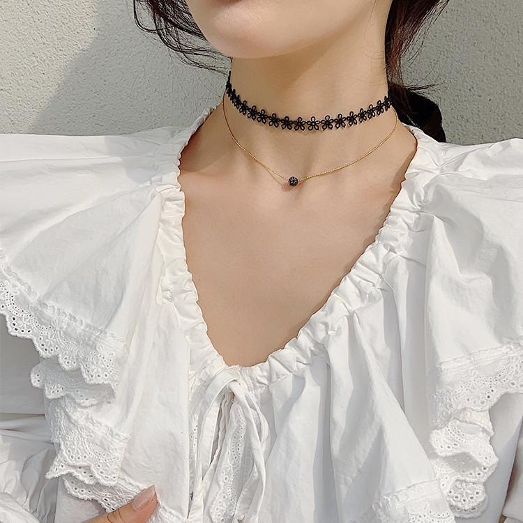 Korean Fashion Lace Flower Choker Necklace: Retro Double Layer Trendy Collarbone Chain for Women