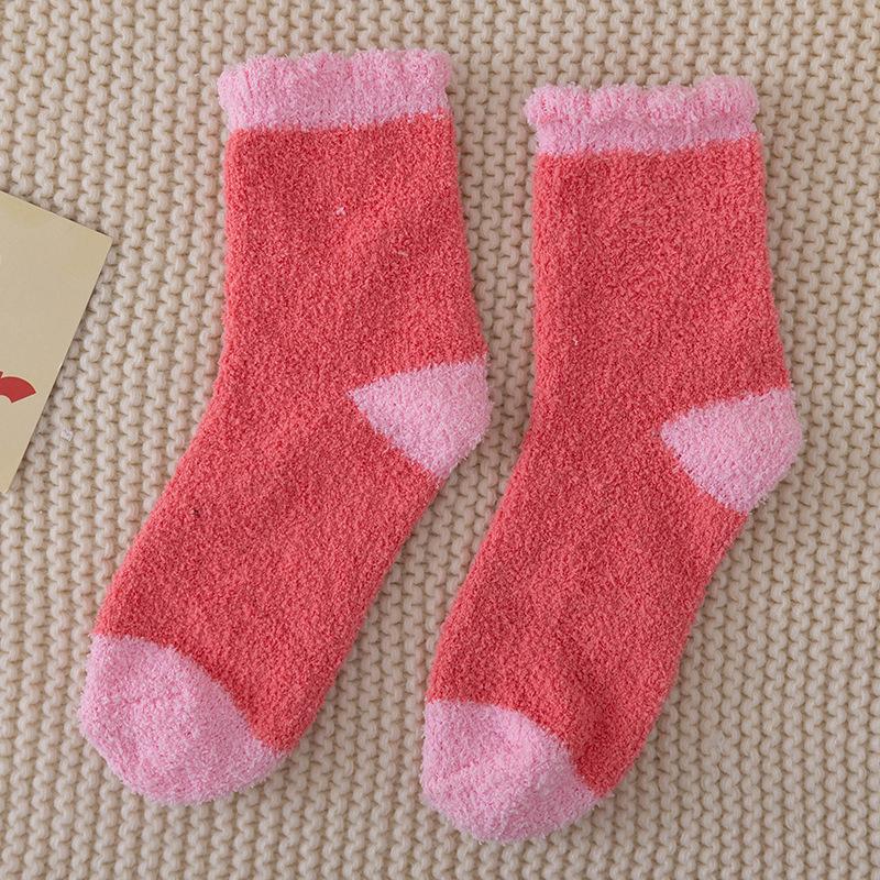 Coral Fleece Socks for Women's Autumn and Winter Warmth Thickened Mid-calf Socks Snow Floor Socks Postpartum Home Sleep Socks Trend