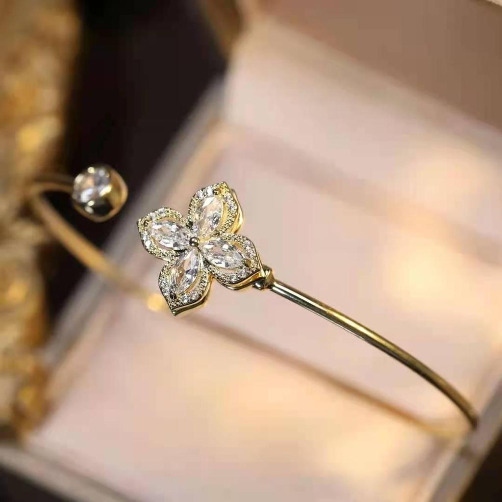 925 Silver Rotating Four-Leaf Flower Earrings, Necklace, and Ring Set for Women