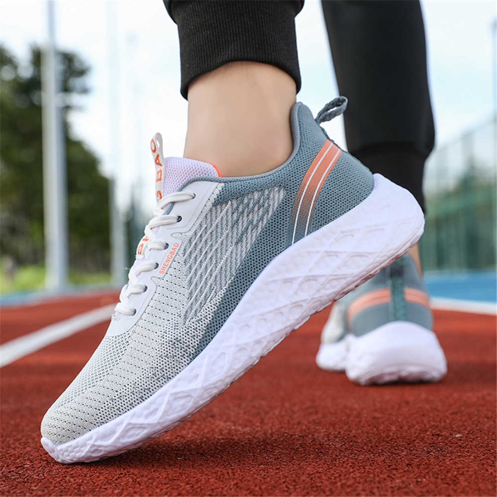 Fashion Thick Bottom Size 43 Women's Shoes Casual White Summer Sneakers Sports Woman Tennis Footwear On Sale Tenus Resell Krasofka