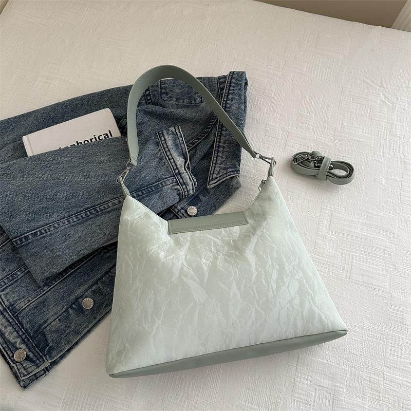 

Мягкая кожа большая вместимость маленькая свежая сумка через плечо женская 2025 лето новая высокая ценность мятно-зеленая сумка-тоут зелёный