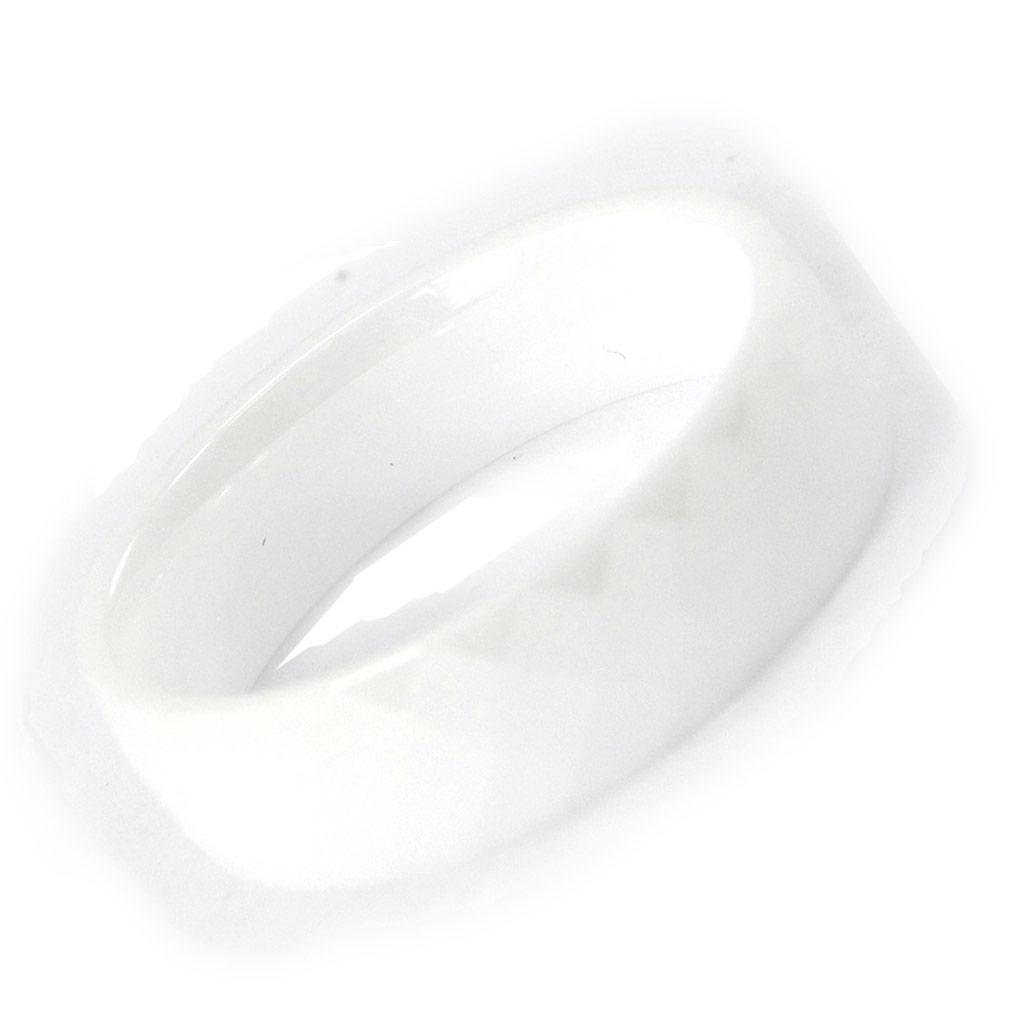 Designer Ring 'Mineralia' White Ceramic