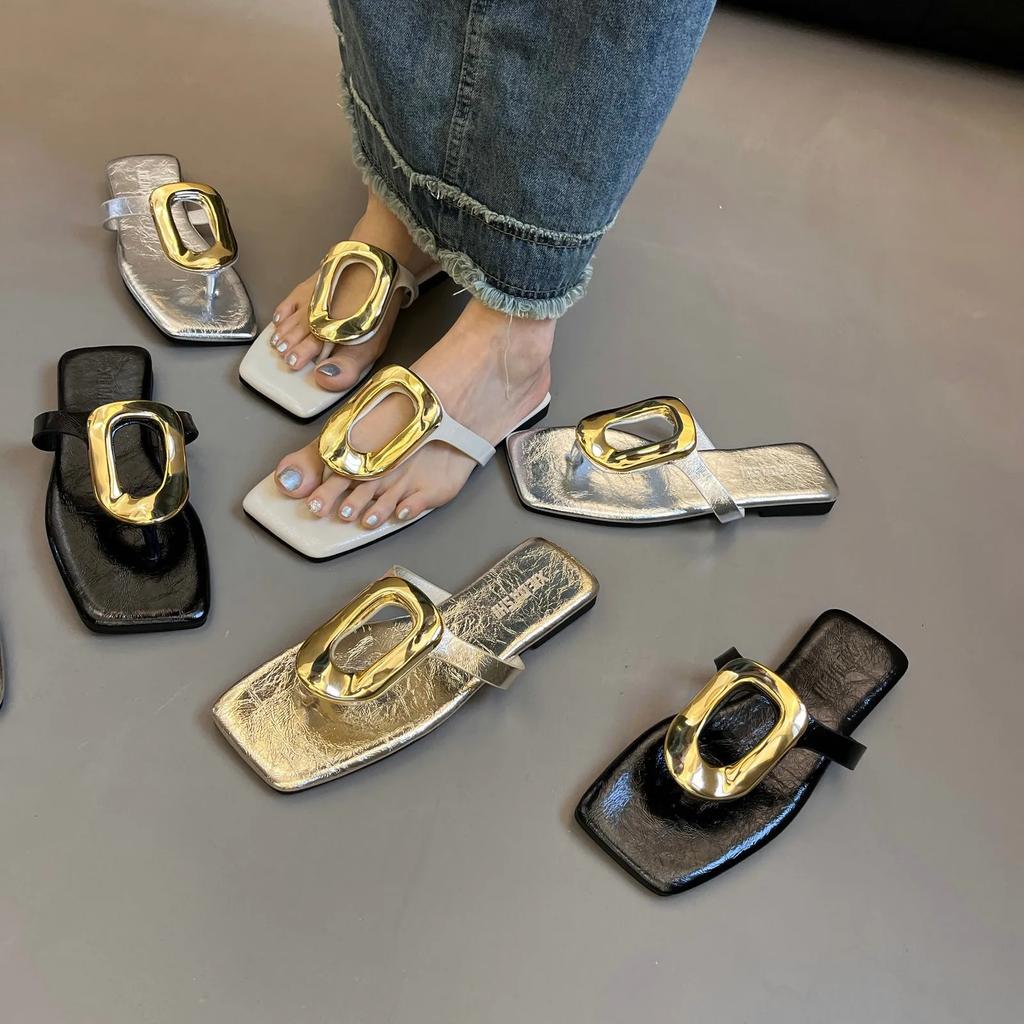 Mode 35-43storlek Stor Storlek Damskor Öppna Tofflor Dam Sommar Kläder Hundra Dubbel Tå Casual Platt Metallspänne Sandaler