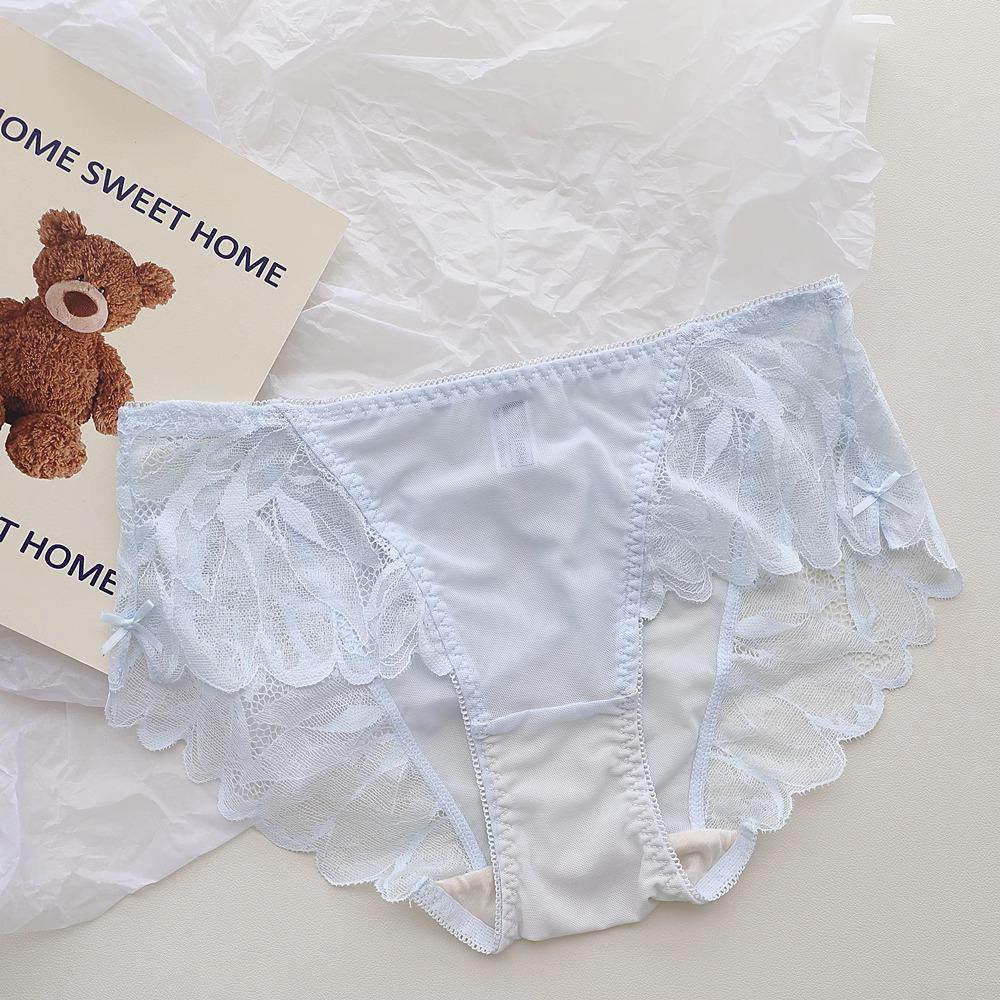 French Garden Lace Push-Up Wire-Free Bra Set for Small Busts