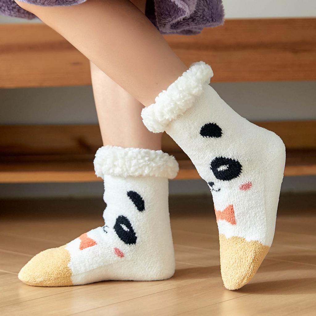 Women Print Thickened Fleece Non- Winter Carpet Socks Floor Socks Snow Socks