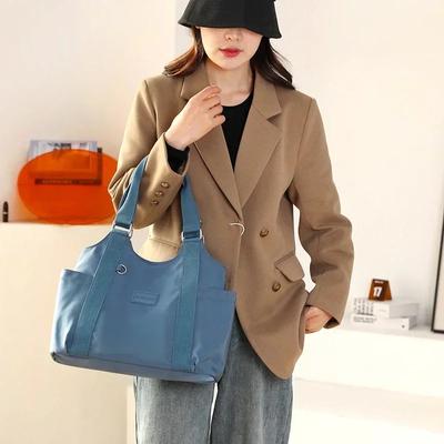 Kadınlar için Düz Fermuarlı Bayan Omuz Seyahat Çapraz Askılı Çantalar Naylon Geniş Kapasiteli Çanta