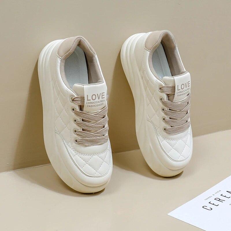 Women's White Walking Casual Sneakers Comfortable Female Students Elevator Comprehensive Sports Leather Shoes Breathable